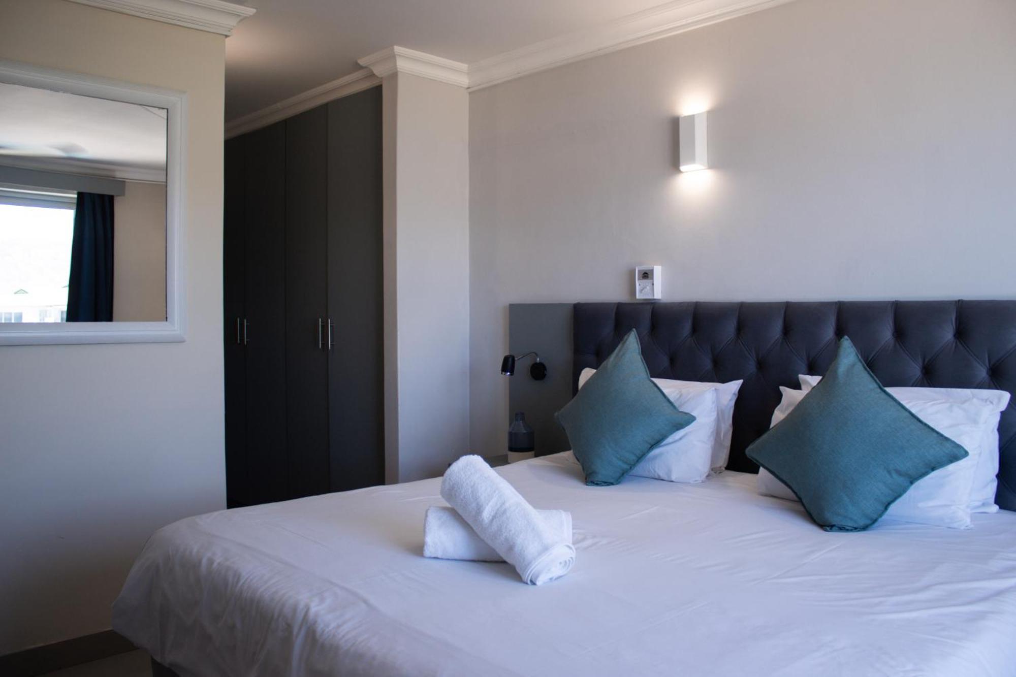 Ocean Breeze 3* Strand