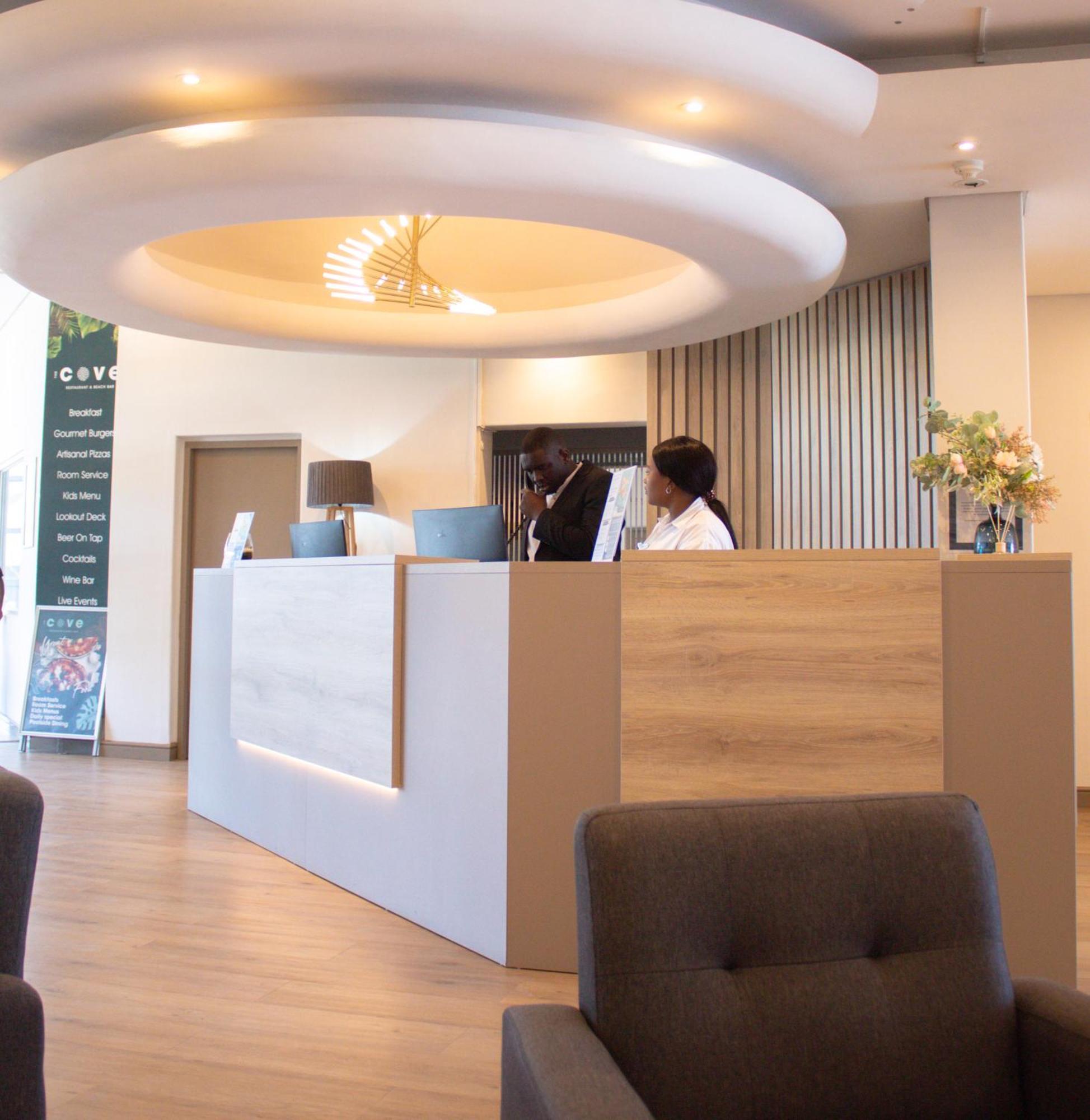 Ocean Breeze Hotel Strand